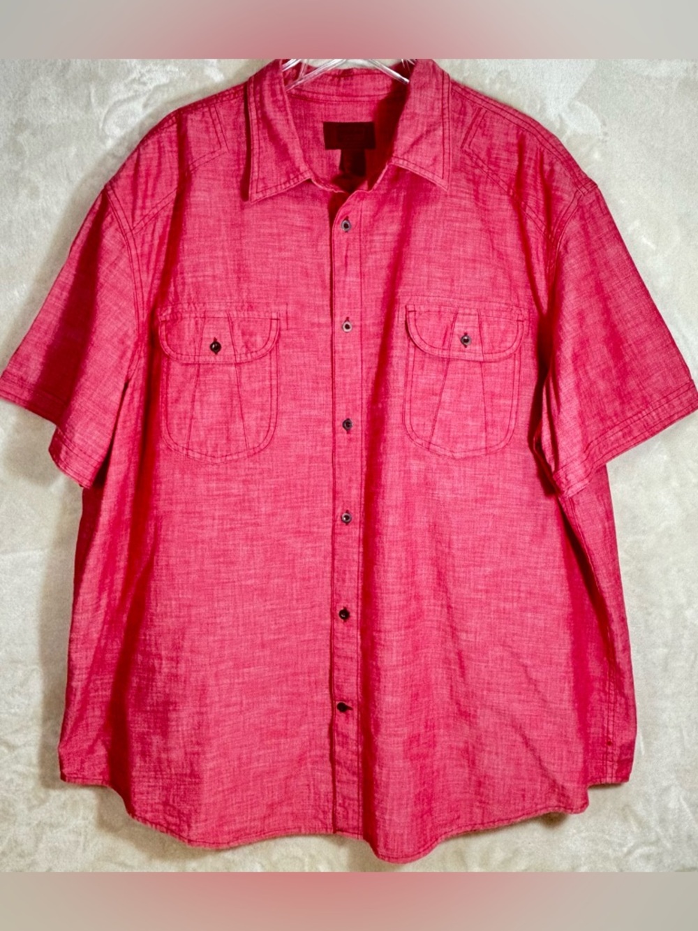 The Foundry Supply Co. Men’s 100% Cotton Short-Sleeve Button-Down Shirt in Red
